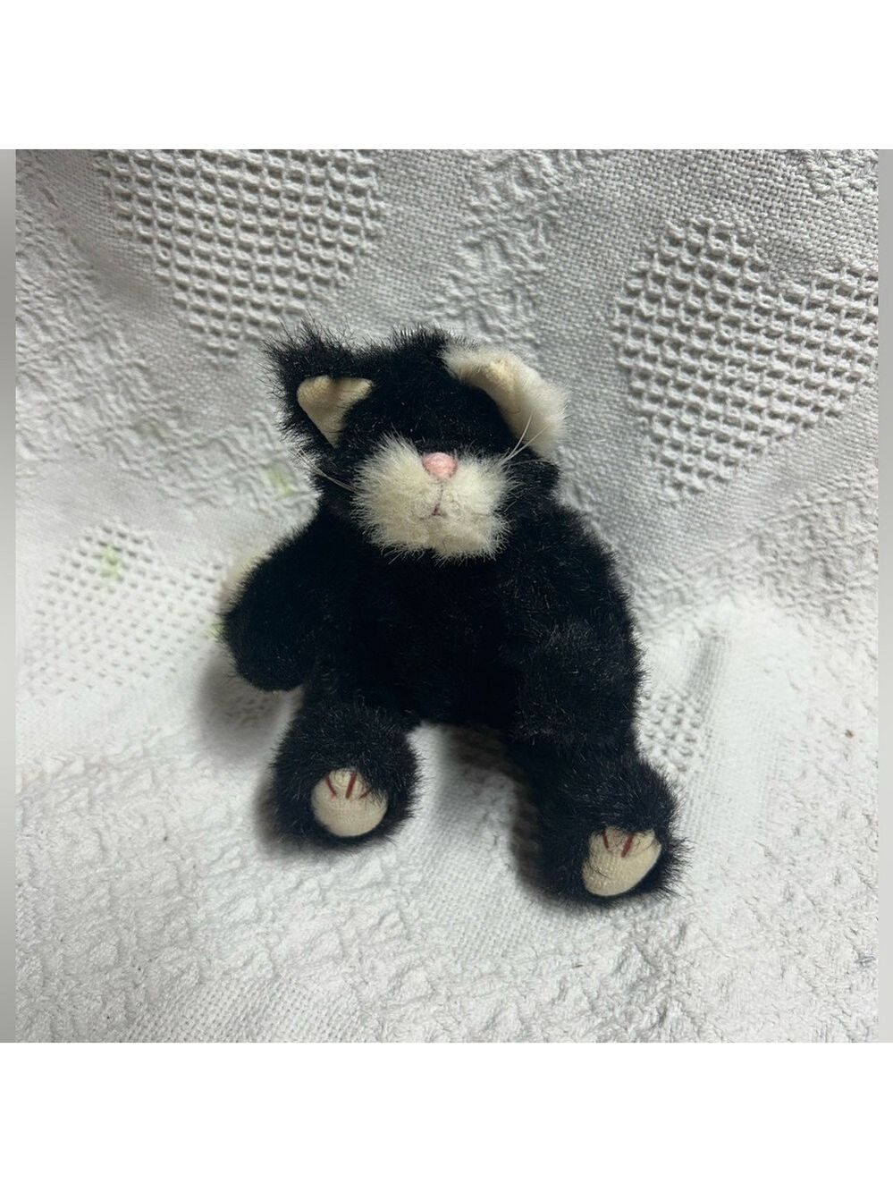 TY 1993 BLACK WHITE KITTY CAT PLUSH TOY 8 INCHES